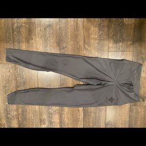 Grey Nike Saints leggings